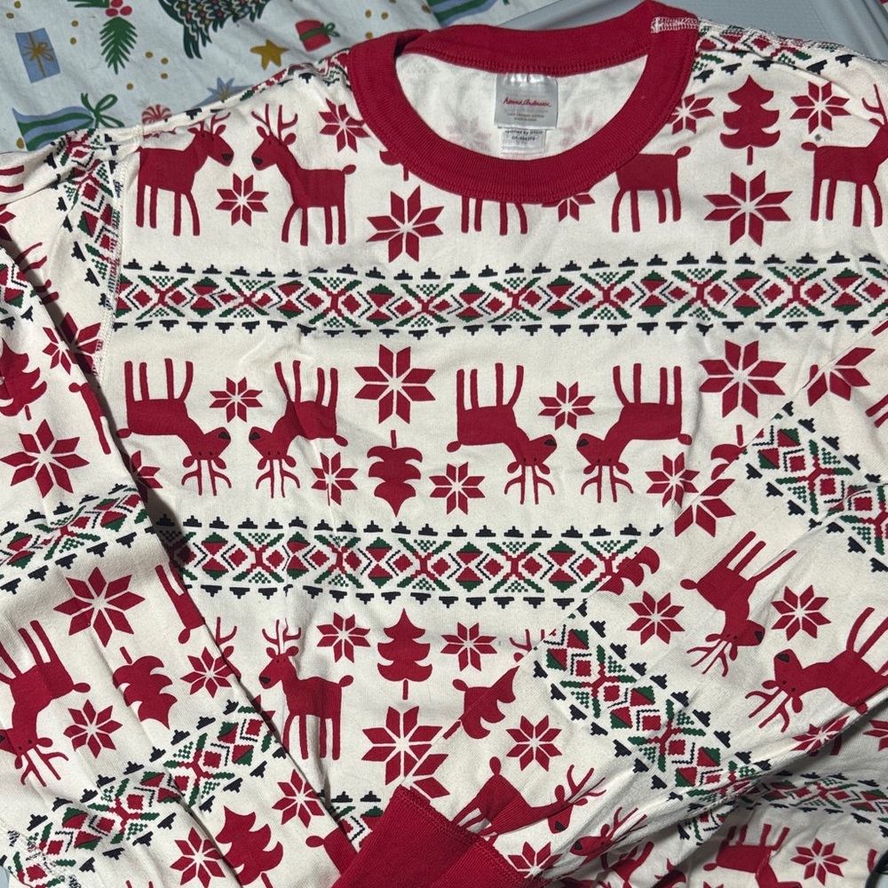 Hanna Andersson Red and White Christmas PJ top